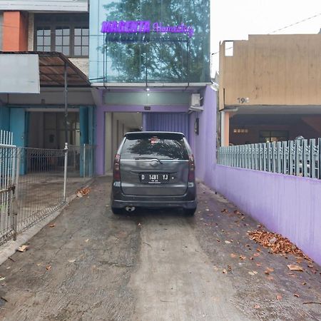 Reddoorz Near Trans Studio Bandung 3 Exterior foto